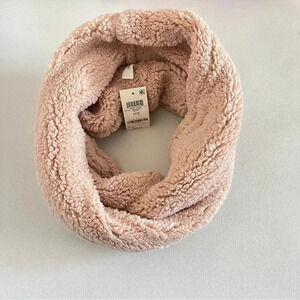 Jenni Fluffy Sherpa Fleece Infinity Scarf Blush/Pink